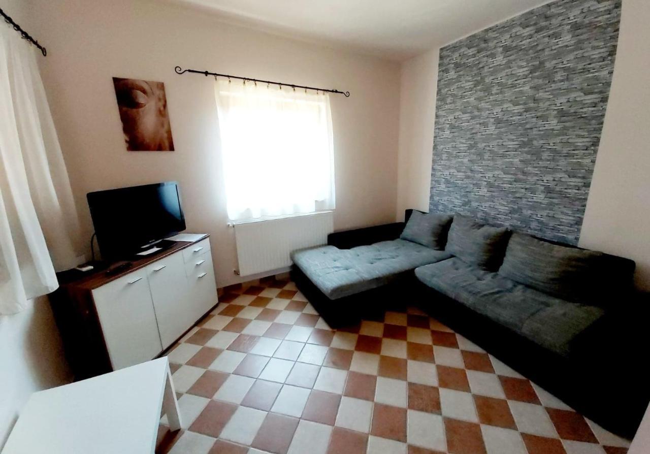 Mediterran Apartman 잘라카로쉬 외부 사진